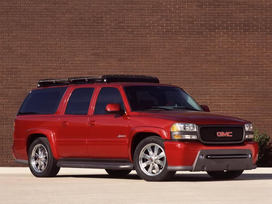  GMC Yukon 4Sight Concept 2001 года  (фото 1 из 2)